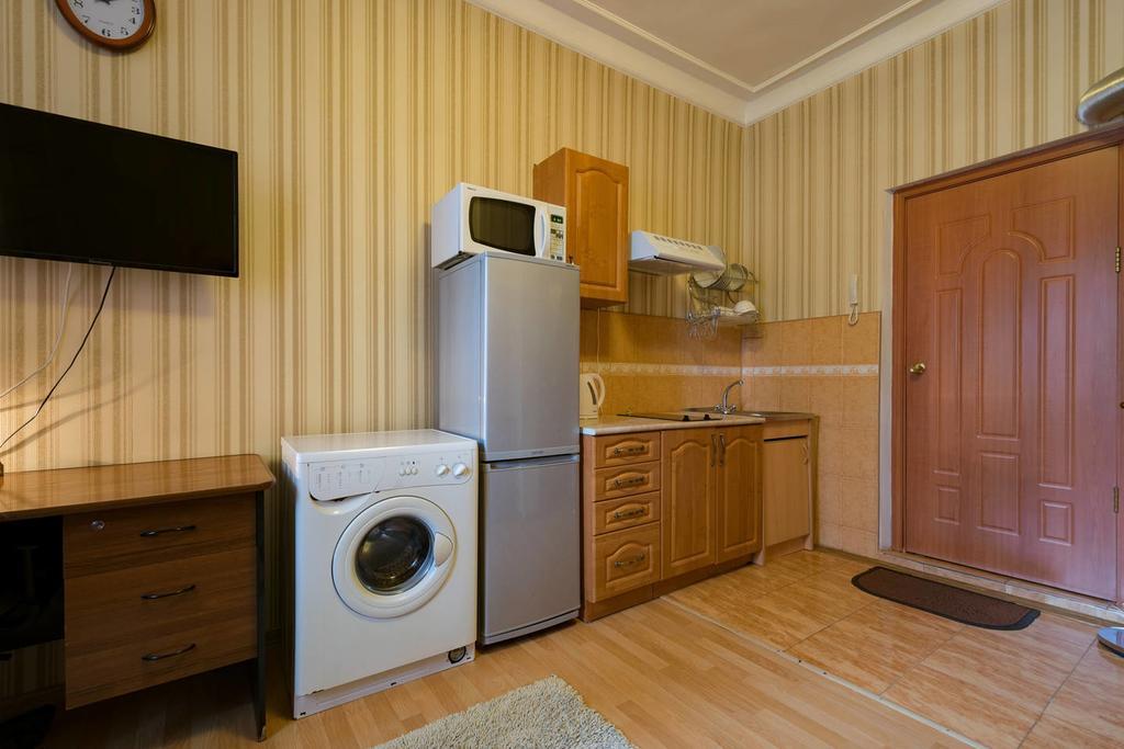 Nadezhda Apartments On Kabanbay Batyr 122 Almatý Exterior foto